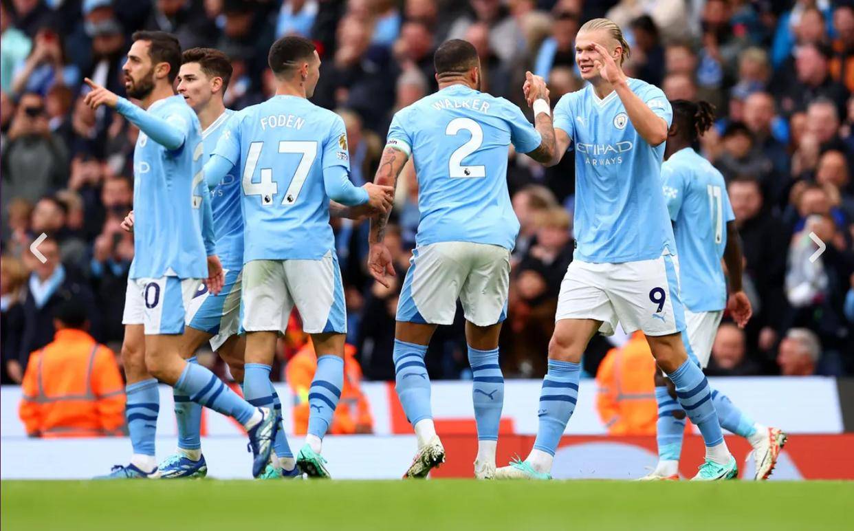 发布会变感谢会，李霄鹏赛后向各方致谢（赛后发布会成感谢时刻，李霄鹏向各界致谢）