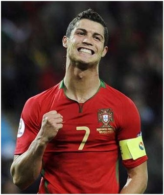 尼克斯队记：麦克布莱德X光检查显示无结构性损伤（尼克斯随队记者：X光检查证实麦克布莱德无结构性伤情）