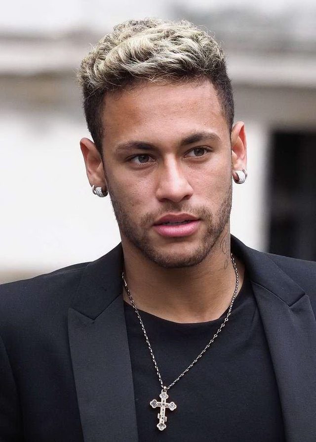 徐臧军三夺全运帆船金牌，致谢爱人20年陪伴（徐臧军三度加冕全运帆船金牌，感谢爱人20年相伴）