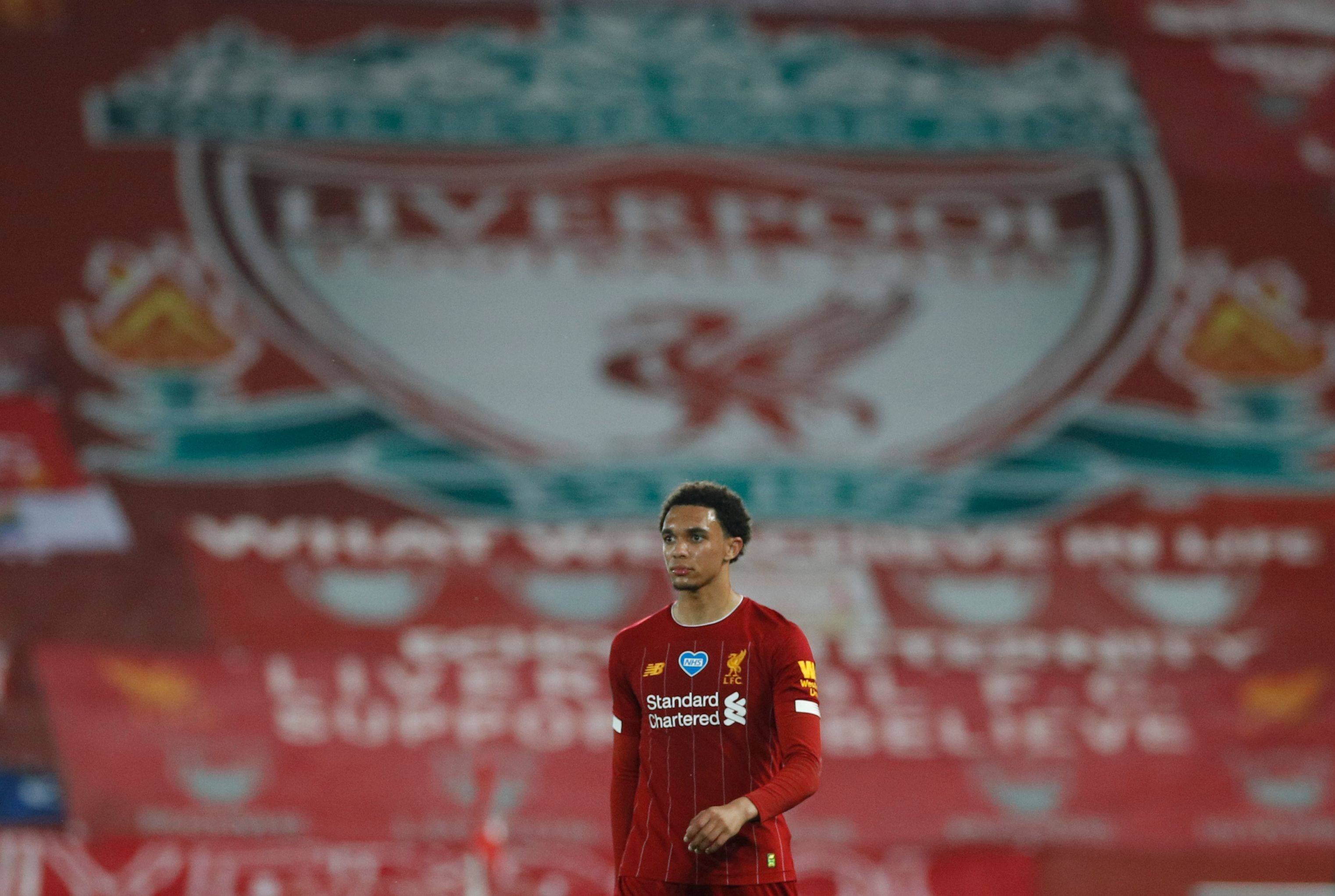 阿德里亚诺：感谢球迷还称我为皇帝；伊布是我合作过最强队友（阿德里亚诺致谢仍称其“皇帝”的球迷：伊布是我生涯最强队友）