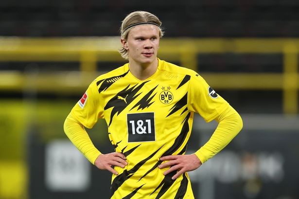 皇马名宿：球队不能被维尼修斯牵着鼻子走，没人把他绑在这（皇马名宿：球队不该被维尼修斯左右，他并非被迫留队）