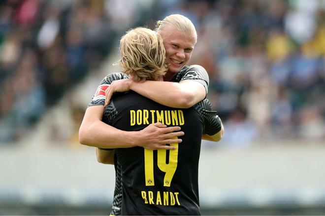 每体：拜仁等队开始竞争哈姆扎，但球员希望加盟巴萨（每体：拜仁等队加入哈姆扎争夺战，但球员更青睐巴萨）