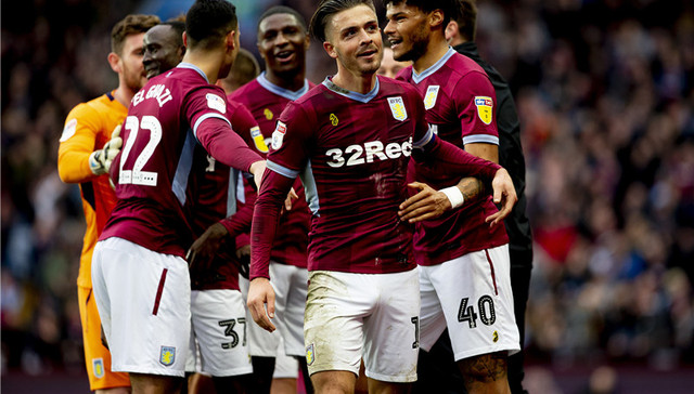 拿日本战犯照片！三笘薰8天仍未道歉，足球游戏怒了：删除，价值归零（日本战犯照风波持续：三笘薰8天未道歉，足球游戏下架清零）