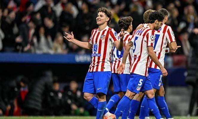 天空：谢什科有望为曼联增添反击威胁，他尚显稚嫩但潜力巨大（天空体育：谢什科或将增强曼联反击锋芒，虽仍青涩却天赋极高）