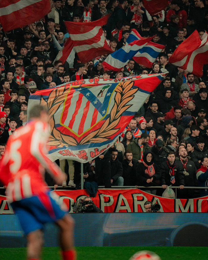 篮球湖人完成关键补强，签下经验丰富后卫（湖人完成重要补强，签下资深后卫）