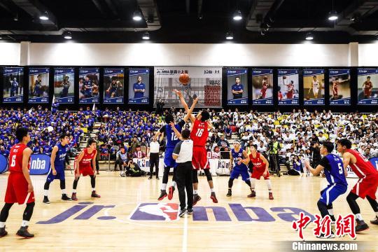 巴萨梅西助攻队友攻入制胜球（梅西送妙传 巴萨队友一锤定音）