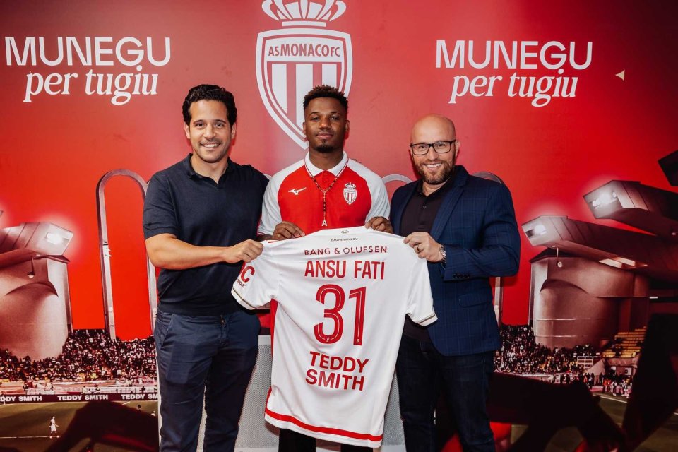 攻击方式似曾相识，皇社球迷骂屡次出格的苏契奇有唐氏综合征（攻击方式再现，皇社球迷以唐氏综合征侮辱屡次出格的苏契奇）