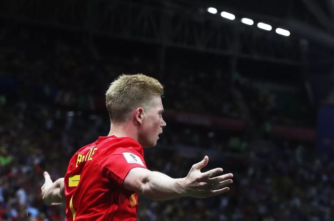 NBA球员数据统计：助攻、得分、篮板排行,（NBA球员榜单：得分、助攻与篮板统计）